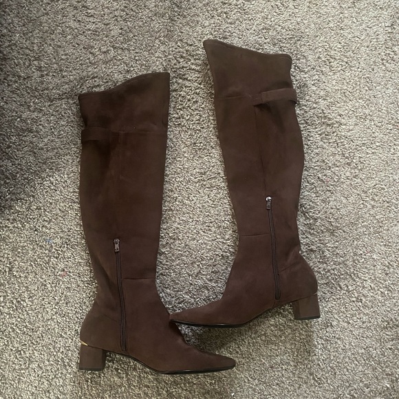 Calvin Klein Georgeanna - Picture 3 of 7